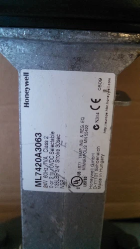 Honeywel Electric Control Valve Size 2Inch ML7420A V5063A Transducer Meter - Image 3