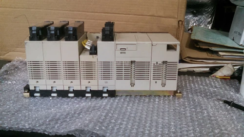 OMRON SYSMAC C200HE Programable Controller PLC Transmitter Transducer Meter - Image 3