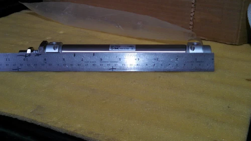 SMC CDM2B25-150A Bore 25mm Stroke 150mm Round Cylinder Transducer Transmitter - Image 3