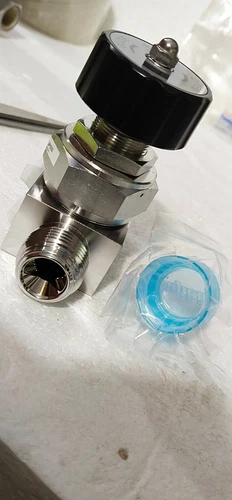 Fujikin 2 Way Handel Valve 316-l Temperature Transmitter Transducer Meter - Image 4