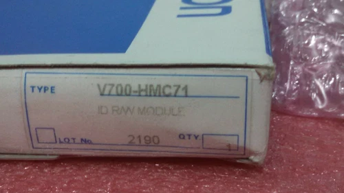 Omron V700-HMC71 ID Read Write Module PLC DCS Transducer Transmitter Meter - Image 3