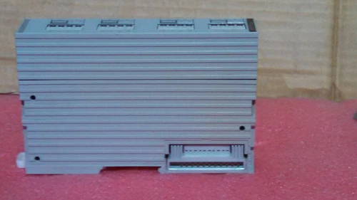 Azbil Yamatake RY5004M0000 4 Volt mA I/O Module PLC DCS Transducer Meter - Image 4