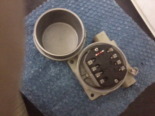 Honeywell Temperature Transmitter FSC STT350 TE RTD mV Ohm 4-20mA Field Mount - Image 4