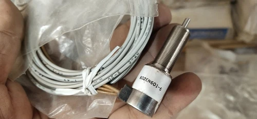 Honeywell 604EN1-6 Micro Switch Transducer Transmitter Controller - Image 4