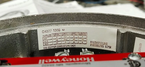 Honeywell C437F 1003 Gas A G LP Pressure Mercury Switch Meter Controller - Image 4