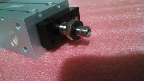 SMC ZCDUKC32-50D Bore 32mm Stroke 50mm Double Cylinder Actuator Transmitter - Image 4