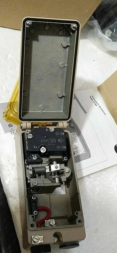 Samson 3766 Pneumatic Positioner Valve Controller Transmitter Transducer Meter - Image 7