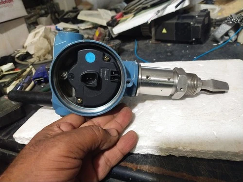 Rosemount 2160 Wireless Level Detector vibrating fork Transmitter Controller - Image 8