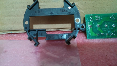 Honeywell 51404078-502 Terminal board Ass Transmitter Transducer Meter - Image 9