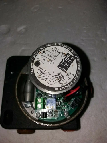 Thermo Fisher STD6000 Brandt Instruments I/P Converter Transducer Transmitter - Image 9