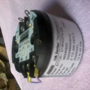 FOXBORO I/A SERIES TEMPERATURE TRANSMITTER / TRANSDUCER MODEL RTT20