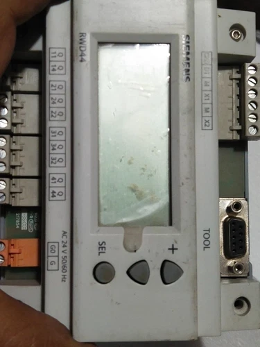 Siemens RWD44 Temperature Controllers HVAC PLC DCS Controller Transmitter