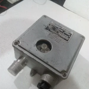 Woojin WI091 Pressure Switch 4kg 220VAC 15A Transmitter Transducer Controller