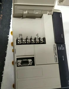 Omron Sysmac CQM1 PLC Controller CPU21 PA206 OC222 Power On Transducer