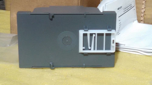 Johnson Controls Analog XP-9102-8304 Expansion Module PLC Transducer Transmitter