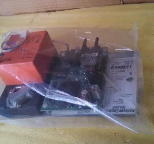 Andover Controls B3885 VAV Controller With Actuator Transducer Transmitter