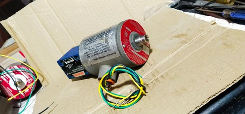 Bosch Rexroth Hydraulic Valve R978916222 Solenoid D12-774F-29A 24VDC Controller