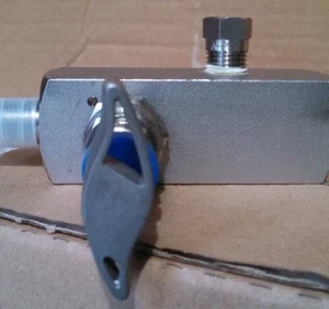 Schneider 1/4 In 316SS 420Bar 232C Block Bleed Manifolds Transducer Transmitter