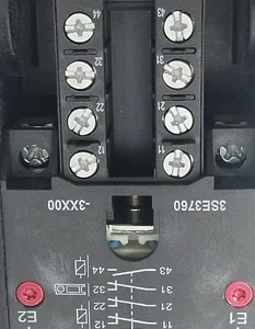 Siemens 3SE3 760 Safety Position Switch 24VD Lock Actuator Controller Transducer