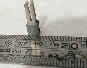 Wago 281-402 Adjacent Jumper Insulated 800V 32A Terminal Block Gray Transducer