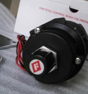 Fairchild T5700 Electro-Pneumatic I/P 4-20 3-15 Converter Transducer Transmitter