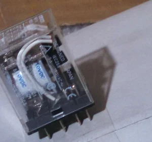 Omron Relay MY4 110VDC 14 PIN 5Amp Transmitter Transducer Controller